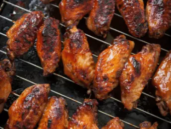 What to Serve With BBQ Chicken: 20 Delicious Side Dishes