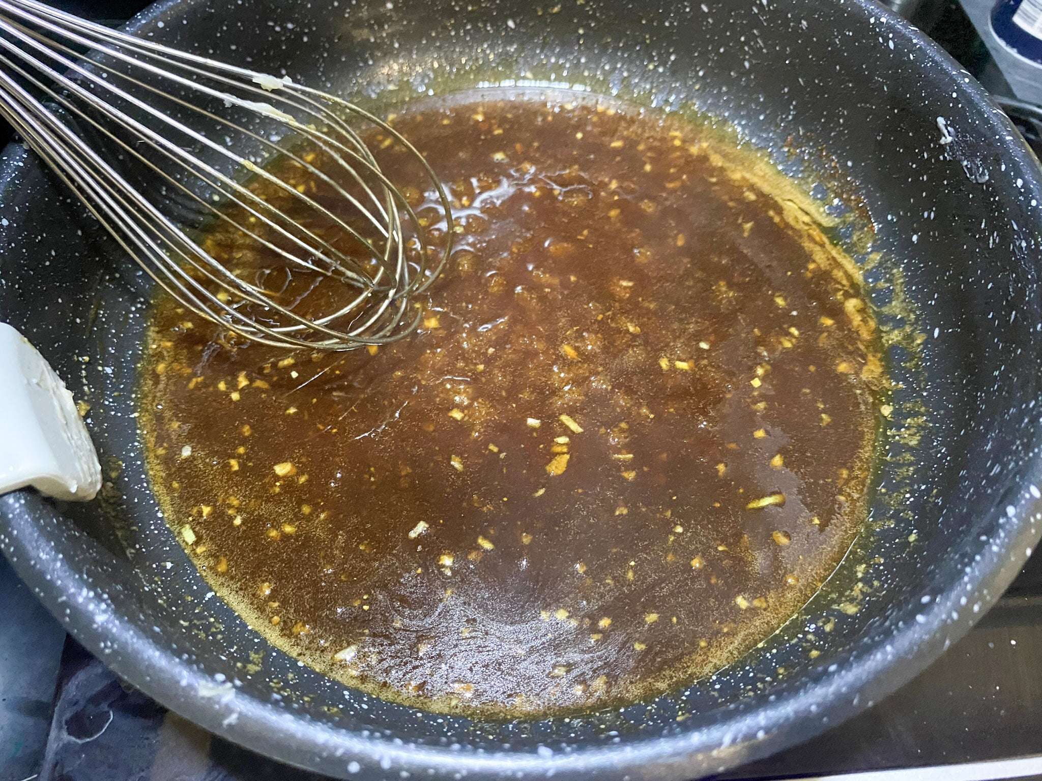 Honey-Gold-Chicken-Wing-Sauce-Step01-Cook-The-Sauce